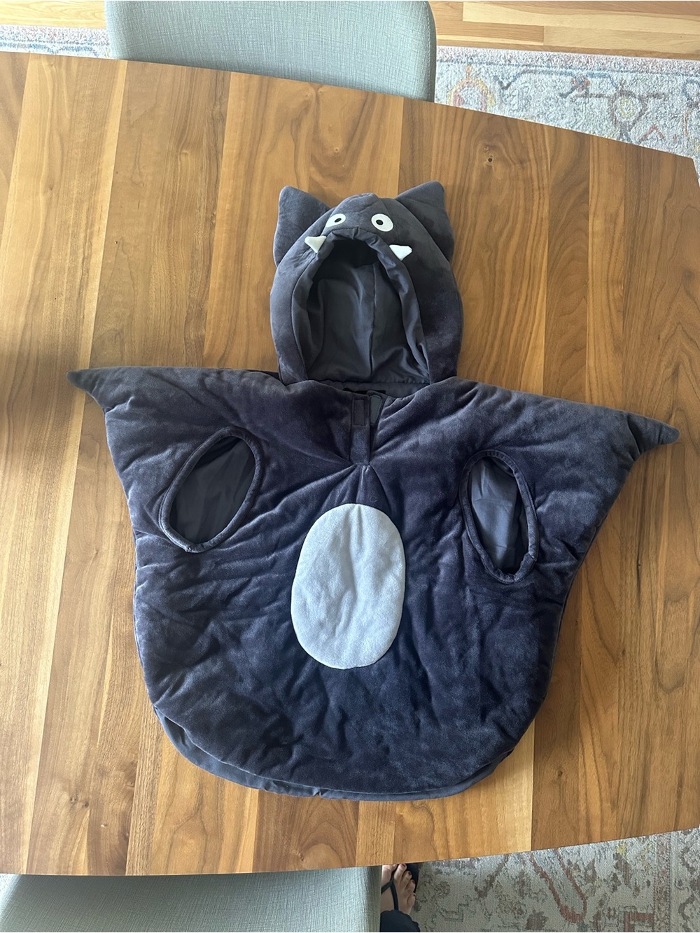 Zara Black Bat Plush Hooded Kids Costume with Gray Belly 3T/4T
